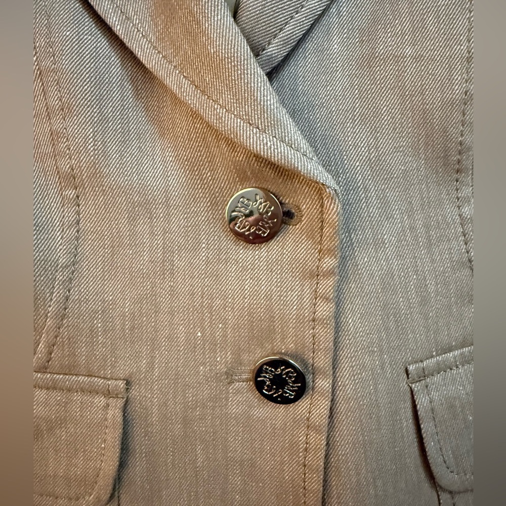 White House Black Market 10P Tan Blazer. Patch pockets excellent condition. - Picture 3 of 14